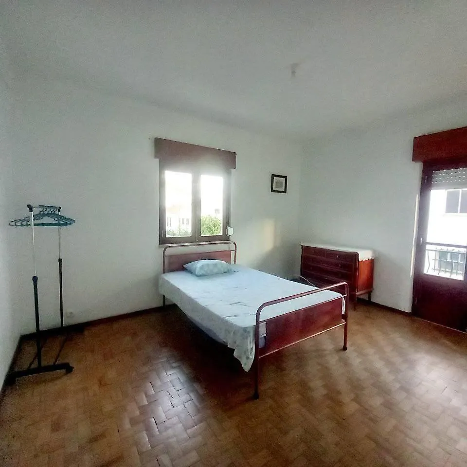 Private Room Close To The Lisbon Airport Portugal